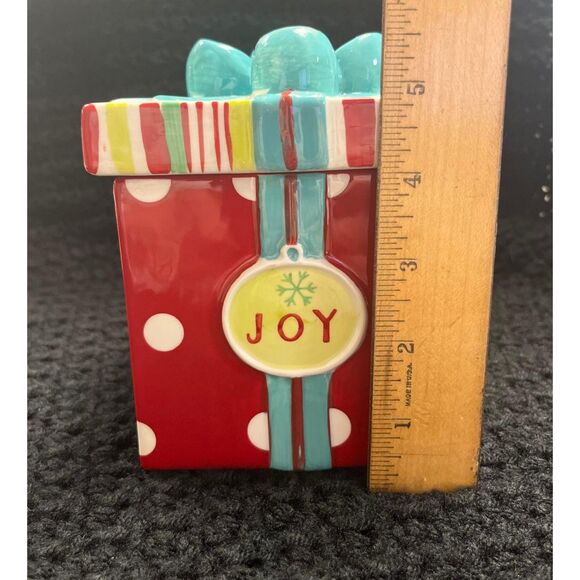American Atelier Christmas Cookie Jar: "Joy" Gift Box Design in Red - Picture 8 of 8